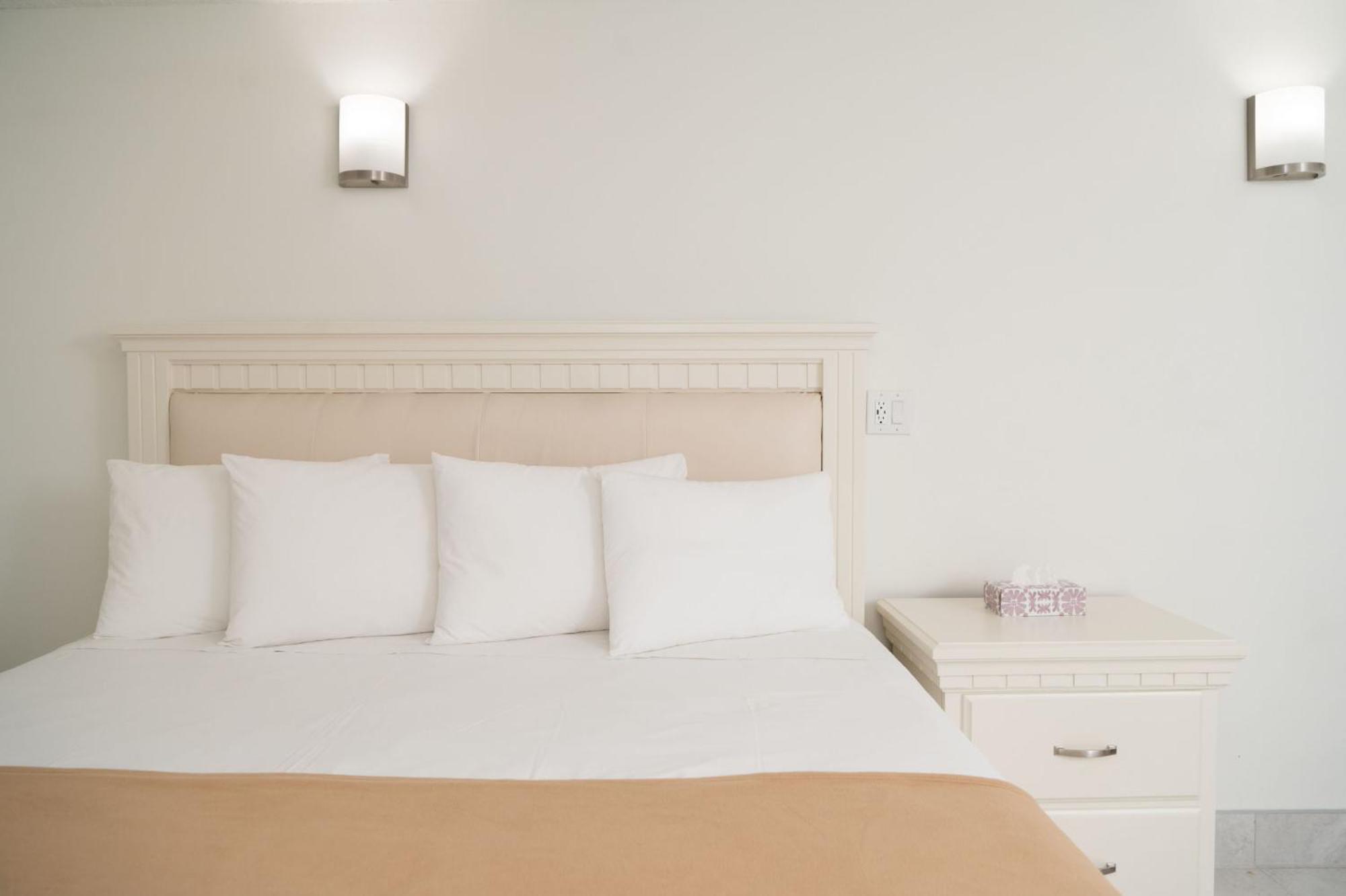 Diplomat Inn ไนแอการาฟอลส์ ภายนอก รูปภาพ