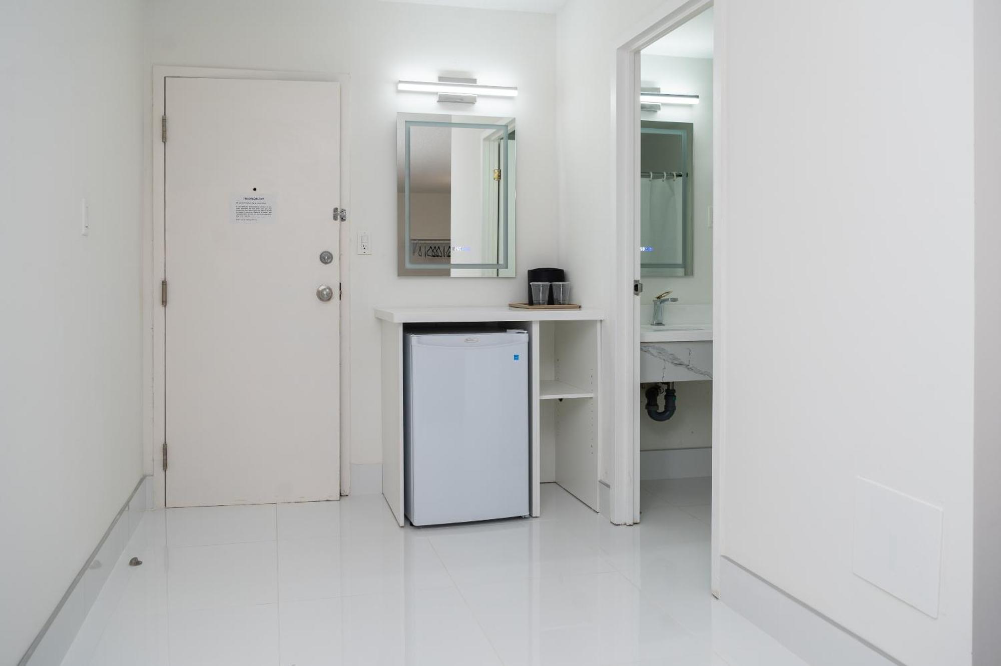 Diplomat Inn ไนแอการาฟอลส์ ภายนอก รูปภาพ