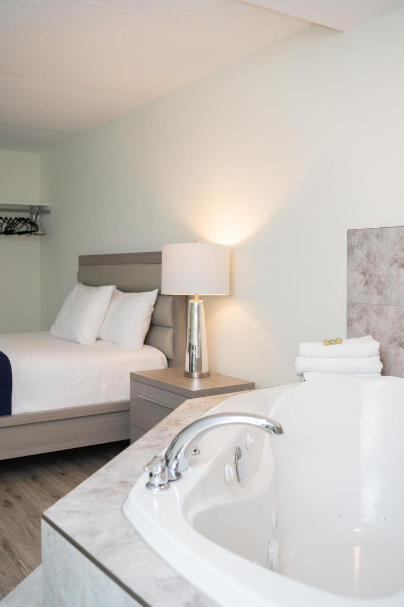 Diplomat Inn ไนแอการาฟอลส์ ภายนอก รูปภาพ